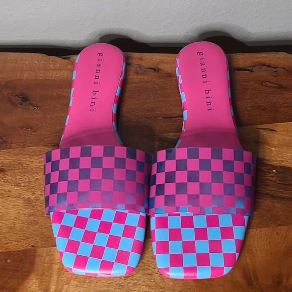 Gianni Bini Cobitwo Checkered Banded Square Toe Sandals - Picture 5 of 8